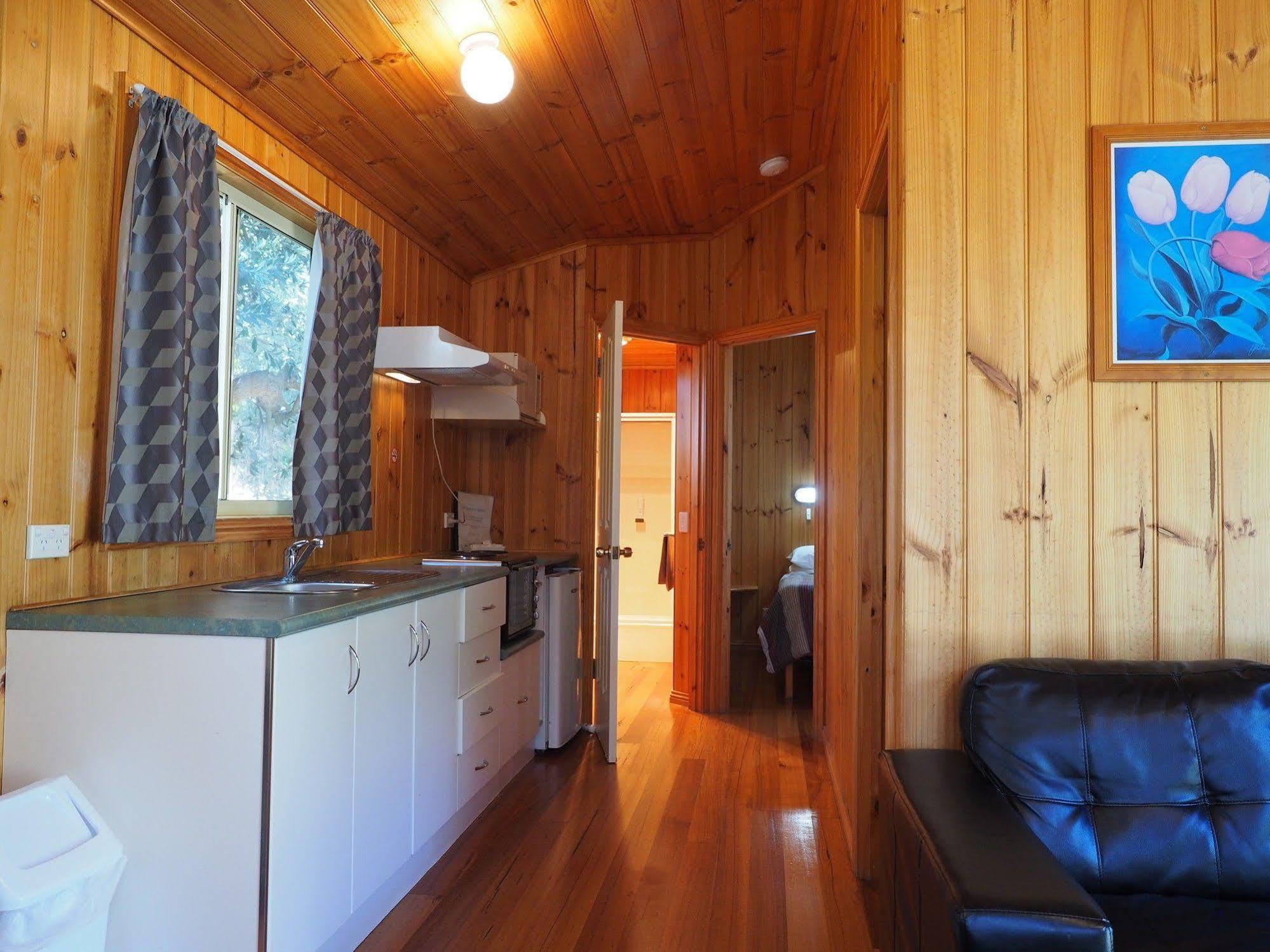 Burnie Ocean View Motel&Caravan Park Buitenkant foto